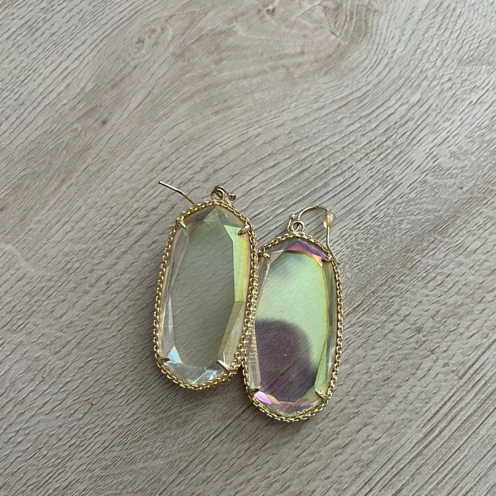 Iradescent Kendra Scott Danielle earrings